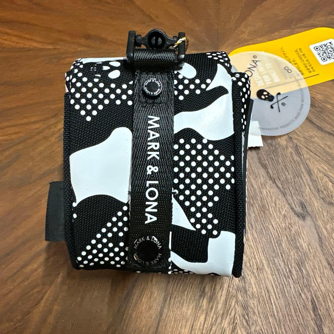 MARK & LONA マークアンドロナ　ゴルフ用距離計ケース　総柄