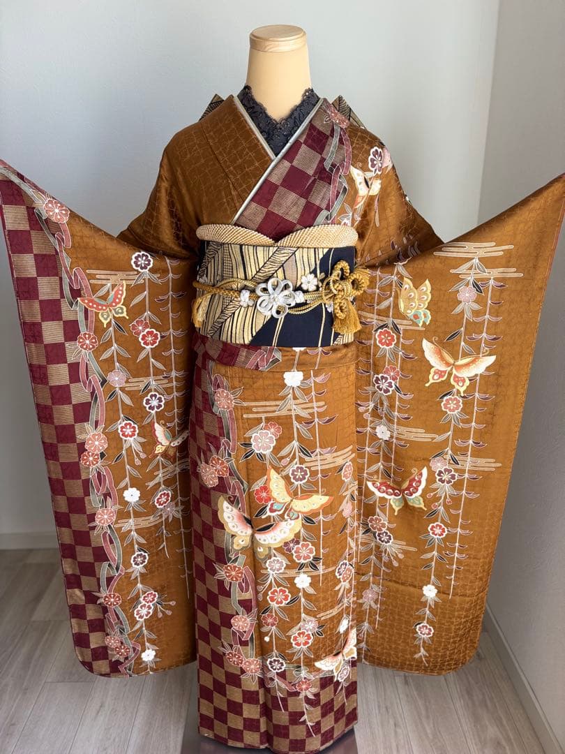 最終価格！⭐️振袖フルセット　正絹振袖　成人式　しつけ糸付き　茶系