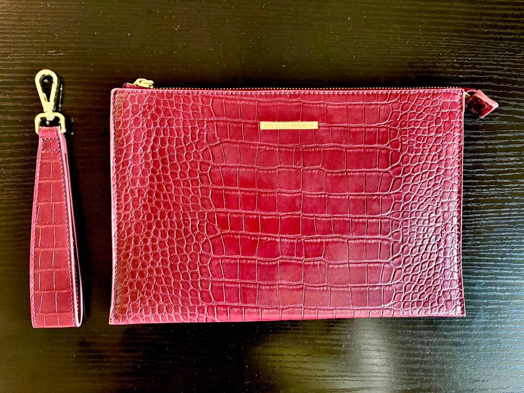 SET⭐︎ バーガンディ クラッチバッグ & iPhone15Pro ケース