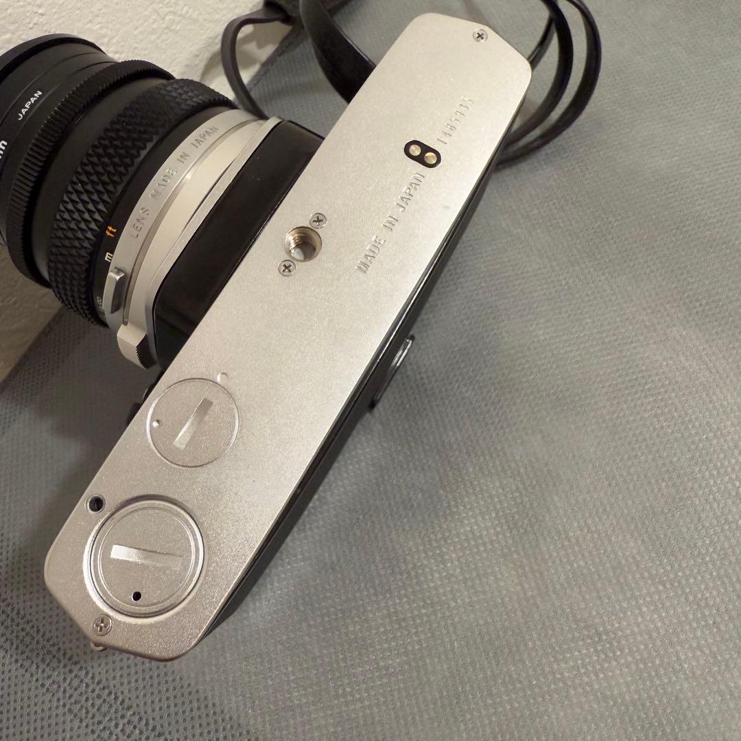 OLYMPUS OM-1 一眼レフカメラ 50mmレンズ付き