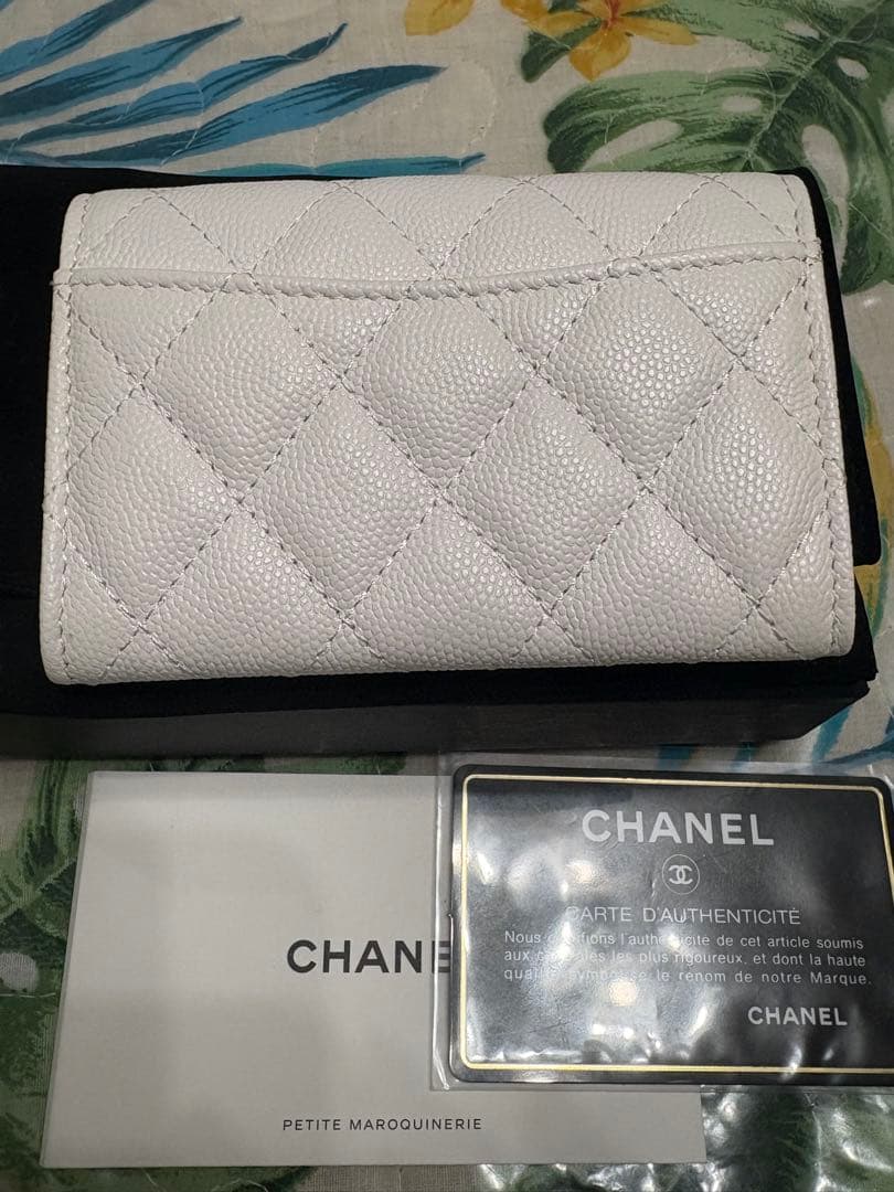 シャネル　小銭入れ　財布　カードケース