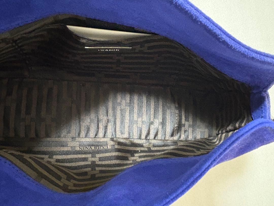 [極美品]NINA RICCI バッグ クラッチバッグ 希少 レア