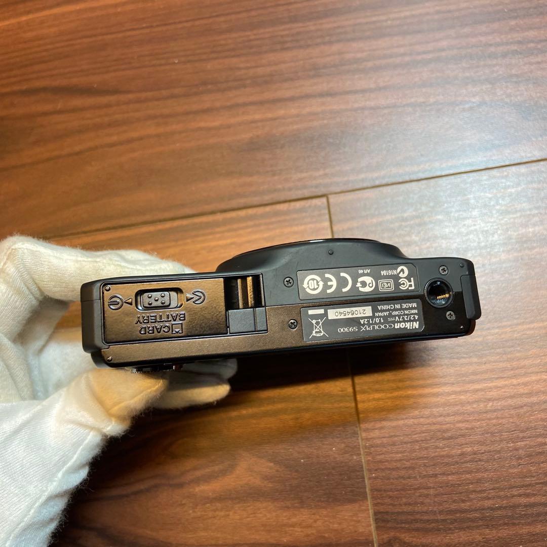 Nikon coolpix S9300 デジカメ 4895