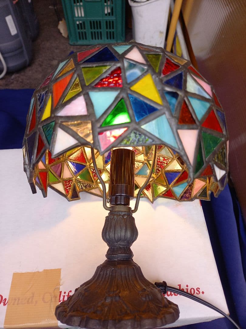 手作り高級品特別使用これ逸品ですよ‼️ステンドグラススタンド