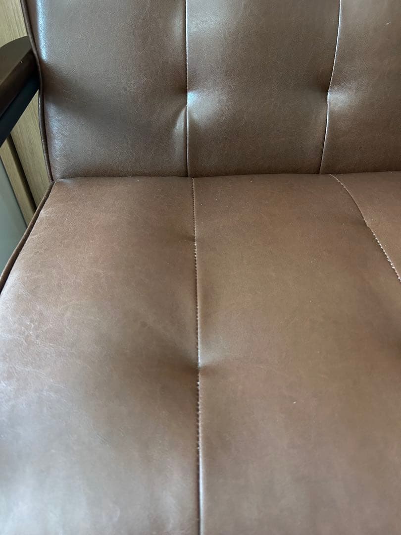 ブラウン合成皮革ソファ