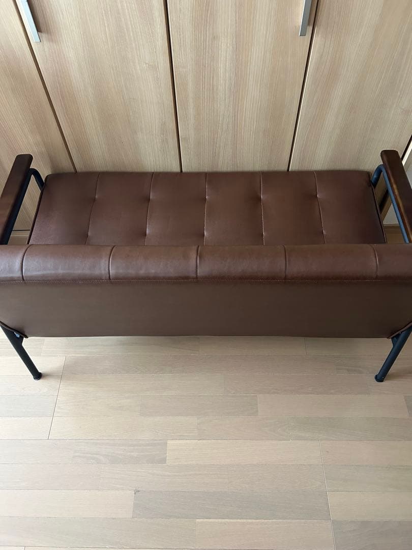 ブラウン合成皮革ソファ