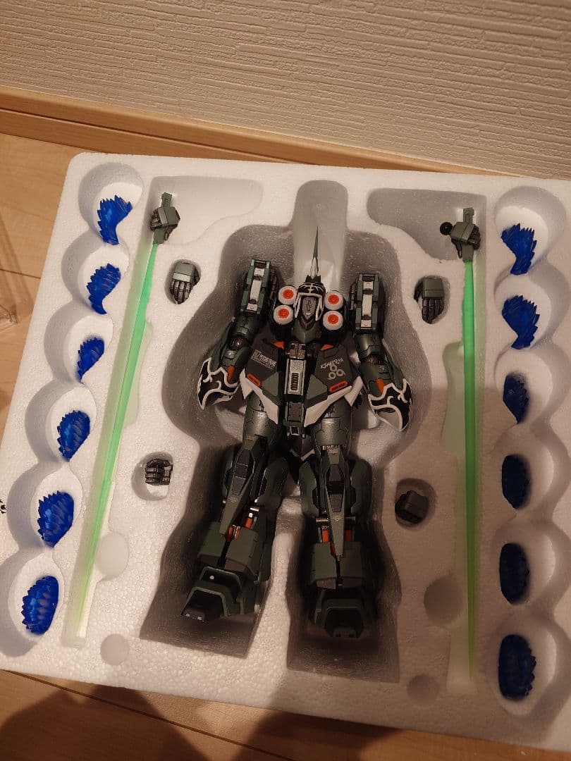 スチールレジェンズ　クシャトリヤ