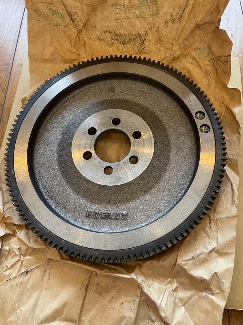 E12ノートNISMO純正フライホイール