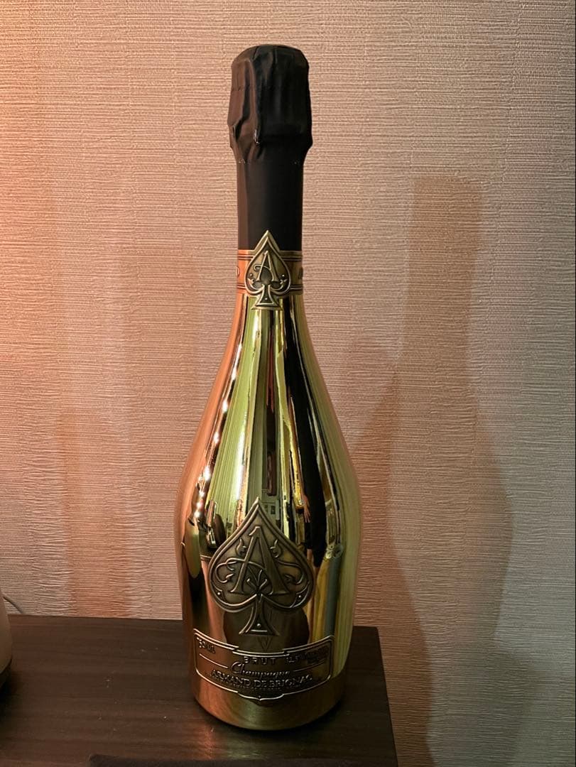 【新品未開封】アルマンド・ド・ブリニャック ゴールド 750ml 黒袋付