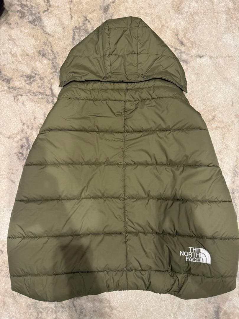 美品　The North Face フード付きブランケット