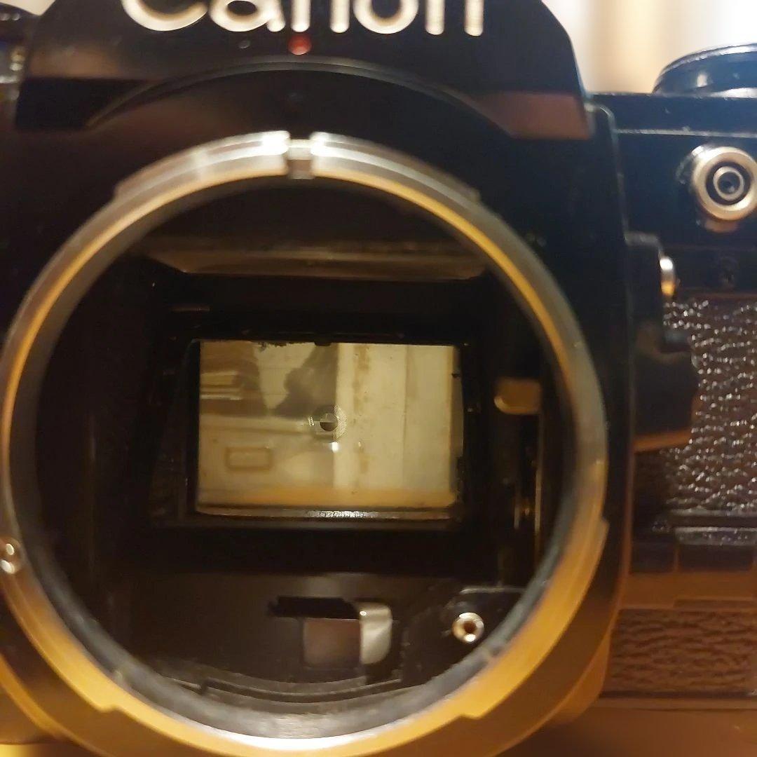 Canon AE-1 一眼レフカメラ 35mmフィルム