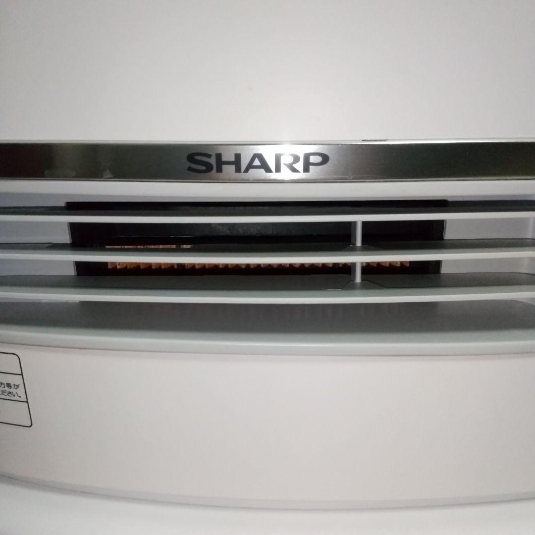 一通りクリーニング済み✨届けばそのまま使って頂けます➰シャープ加湿ファンヒーター