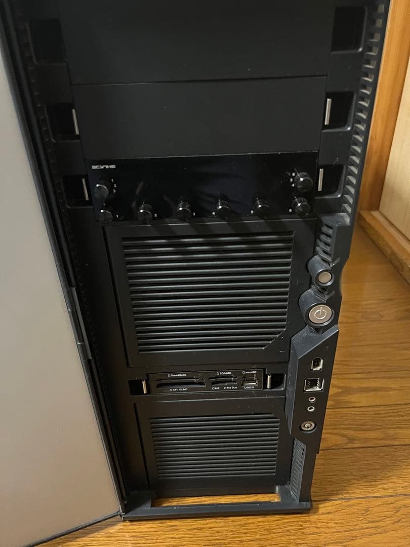 デスクトップパソコン