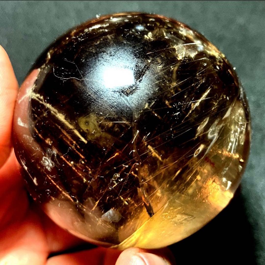 超大玉　64mm ゴールドルチルクォーツ　金針水晶　パワーストーン