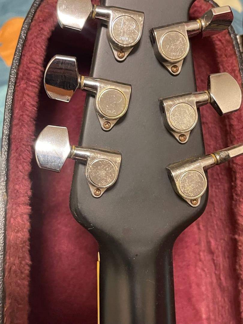 エレアコ ブラッOvation Celebrity CC57