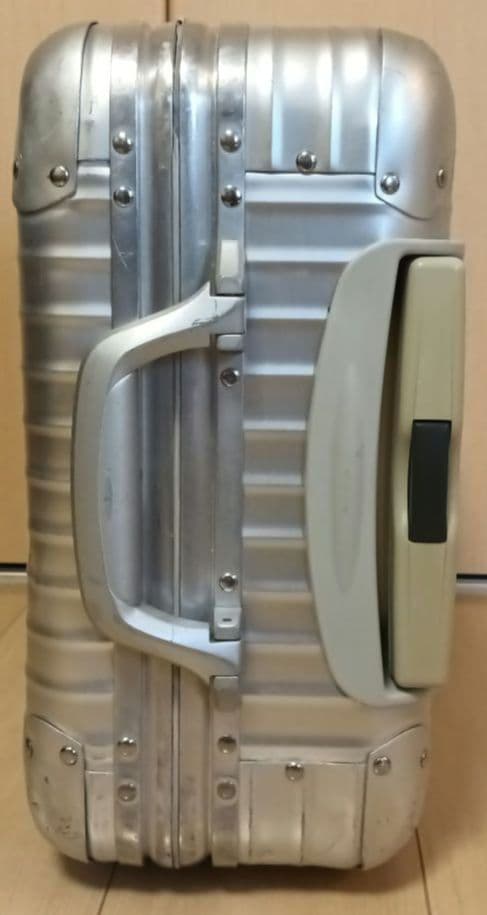 RIMOWA リモワ トパーズ アルミ 32L 2輪 機内持込可　廃盤　青ロゴ