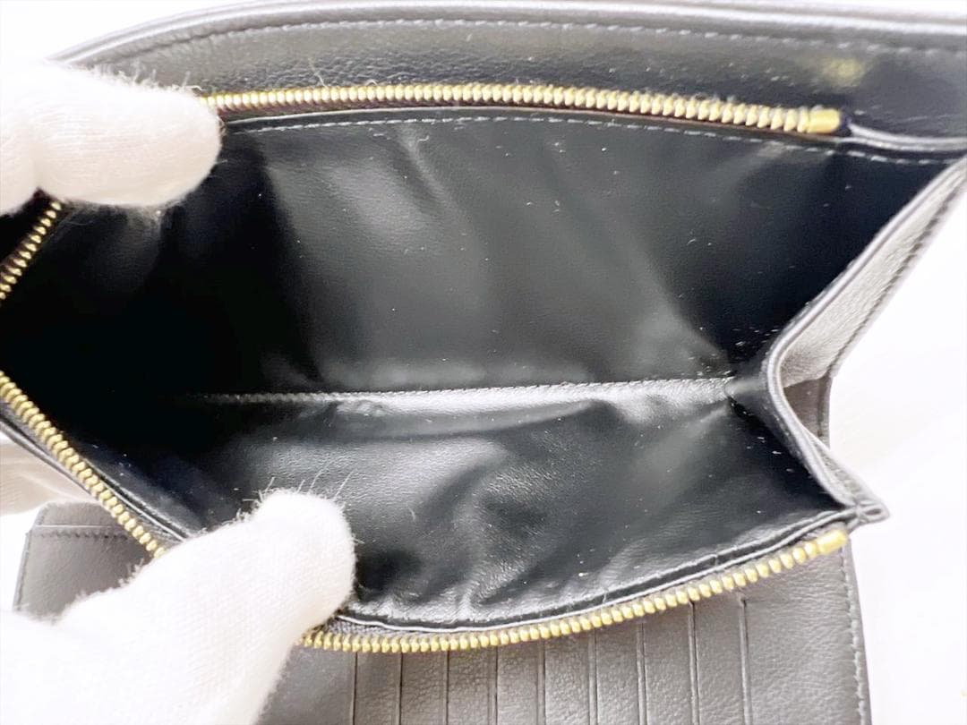 美品　ルイヴィトン　マヒナ　ポルフォイユ　アメリア　三つ折り長財布　M95549