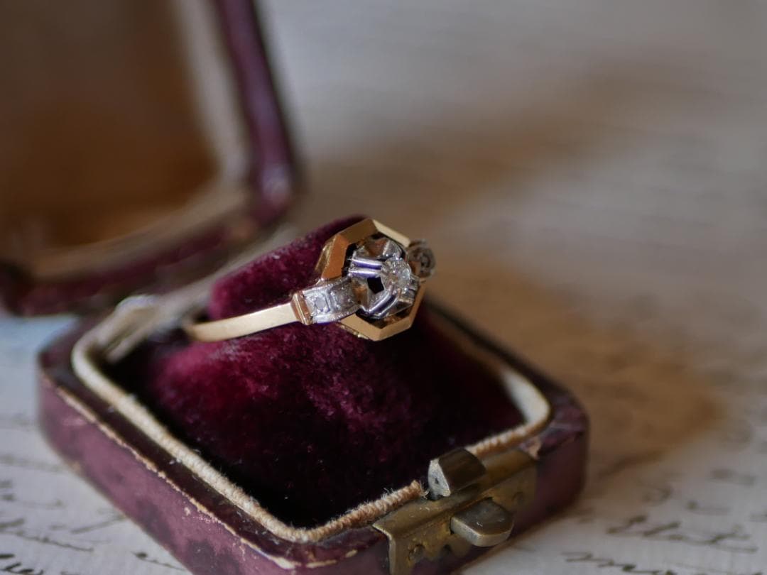 天然ダイアモンド　アールデコ　K18 アンティークリング　フランスアンティーク