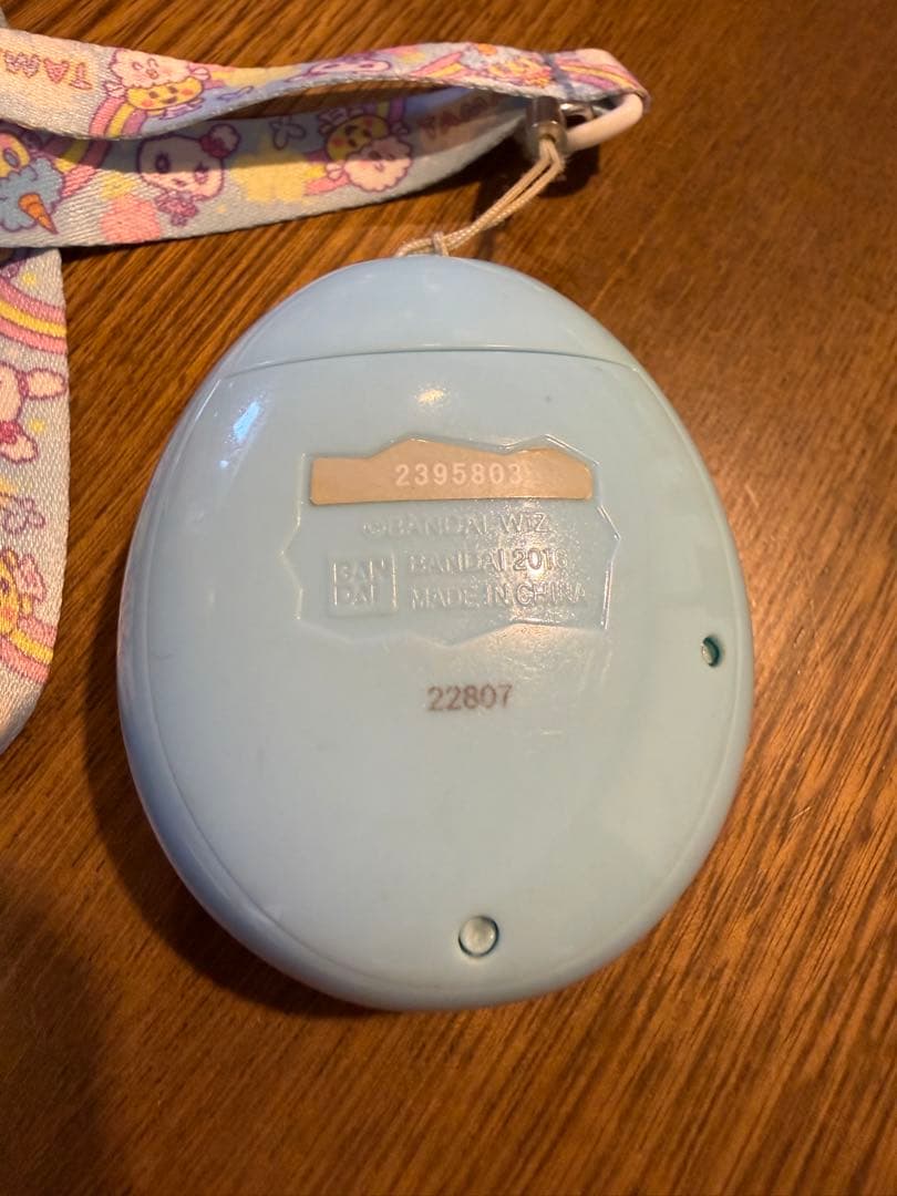 たまごっちドリーム グリッターデザイン ストラップ付き