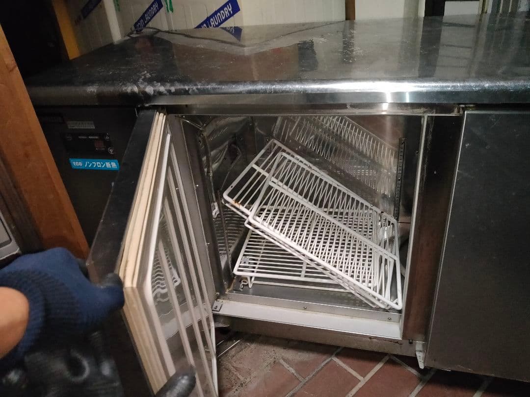 お得！！飲食店　業務用　冷蔵庫