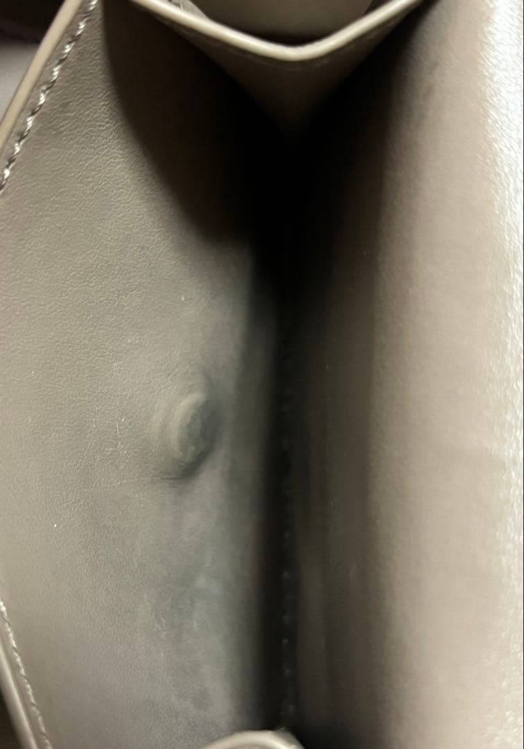 セリーヌ　二つ折り財布