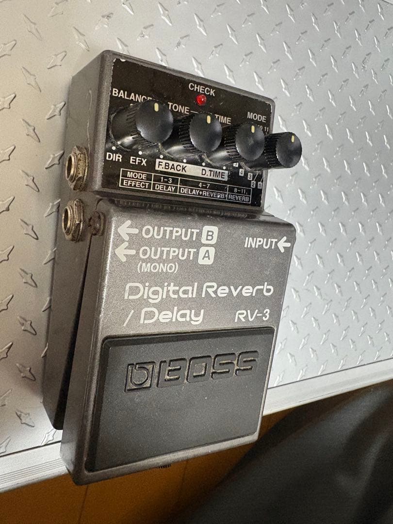 BOSS デジタルリバーブ/ディレイ RV-3