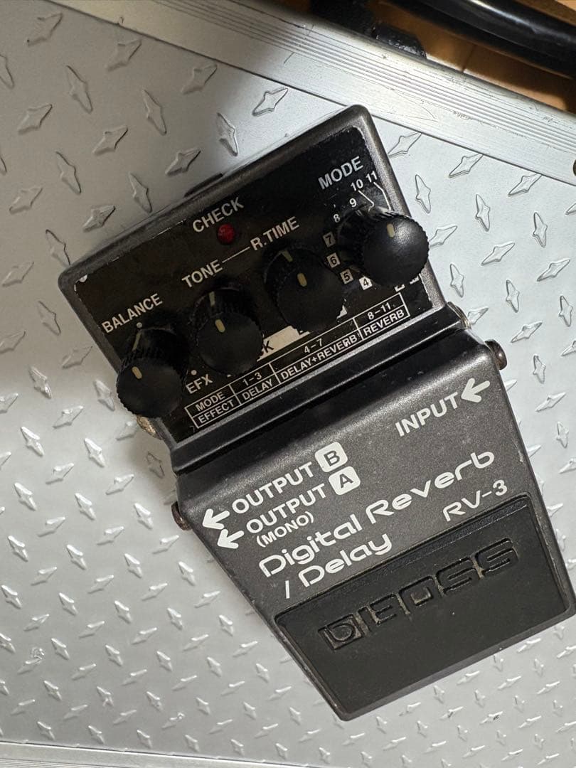 BOSS デジタルリバーブ/ディレイ RV-3
