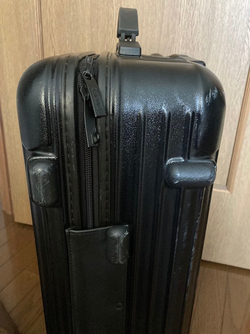 傷ありRIMOWA35Lキャリーケース