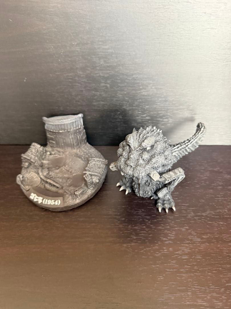 ゴジラ (1954) 限定版フィギュア
