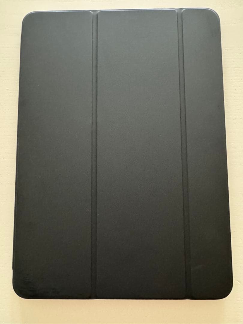 Apple iPad Air11インチ（M2）スペースグレー 純正カバー付き