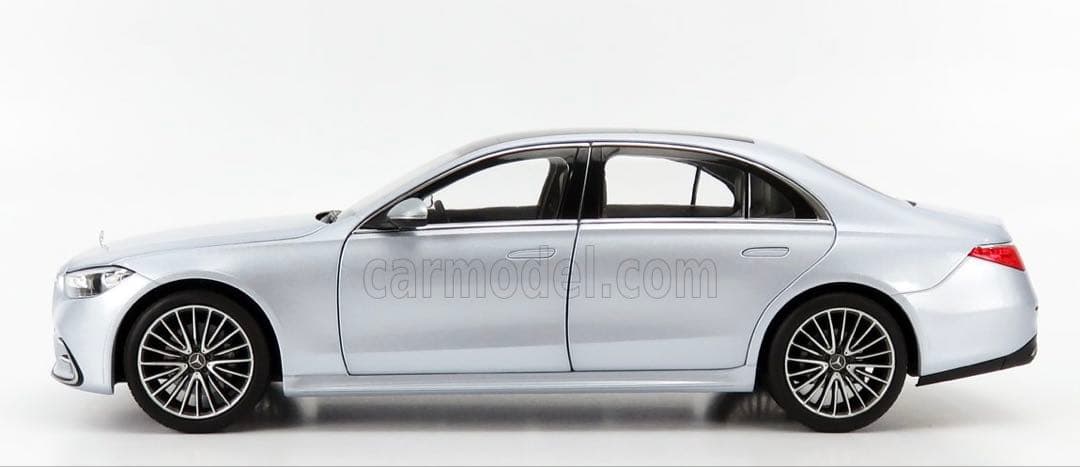 1/18 メルセデスベンツ Sクラス AMG Line V223 シルバー