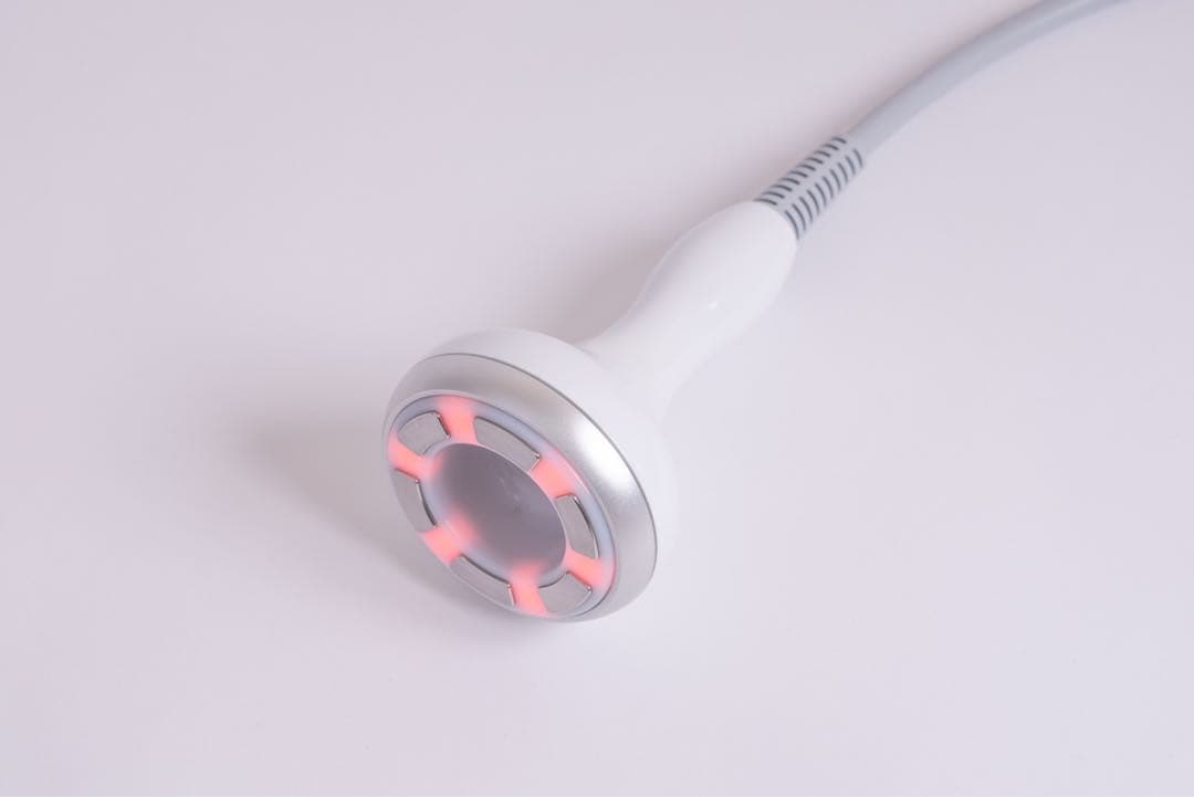 【SLIMSHOCKZERO】ハイパーナイフ、キャビテーション、EMS、吸引機器