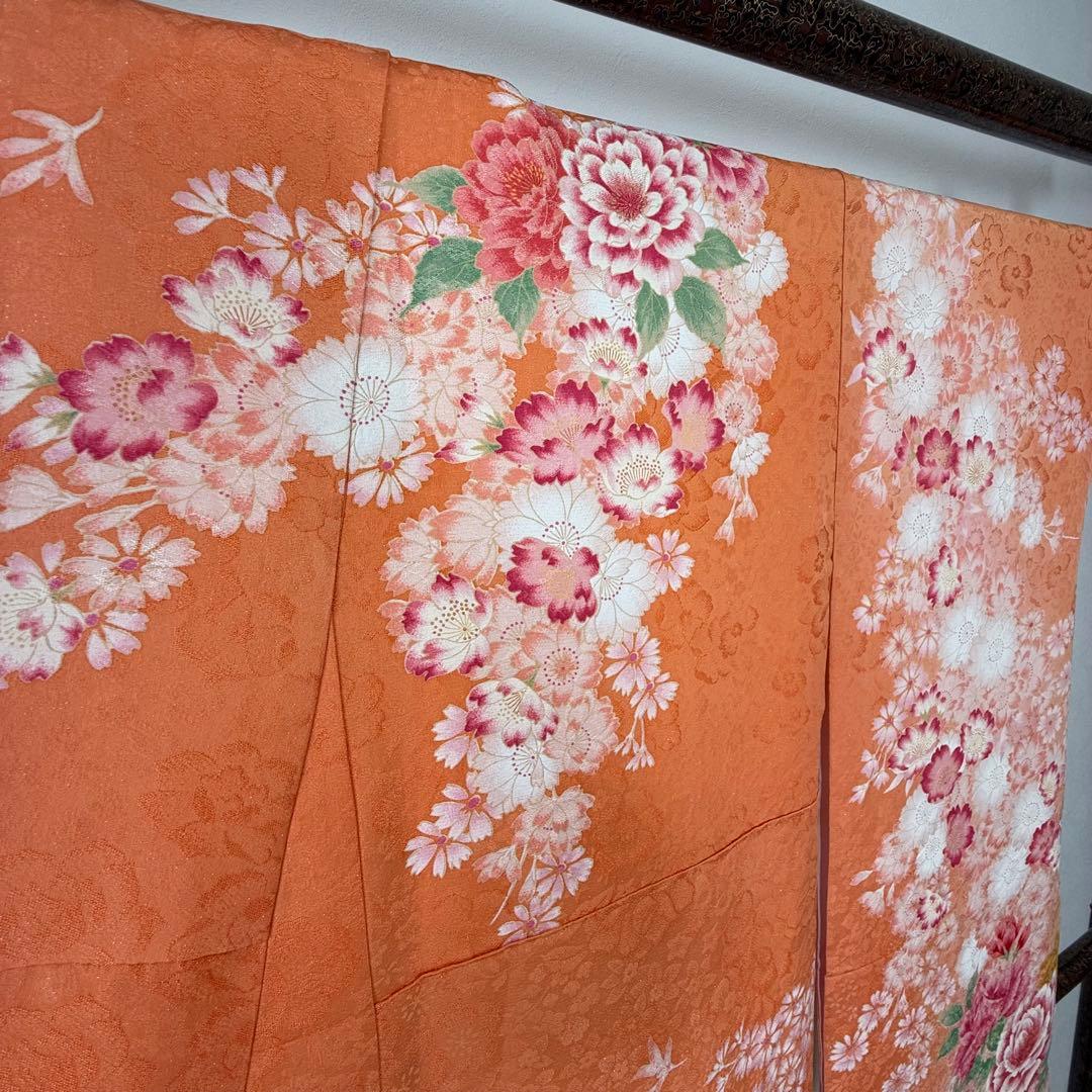 超美品　正絹　現代振袖　成人式　着物　169㎝　オレンジ　黄　桜柄　金駒　刺繍