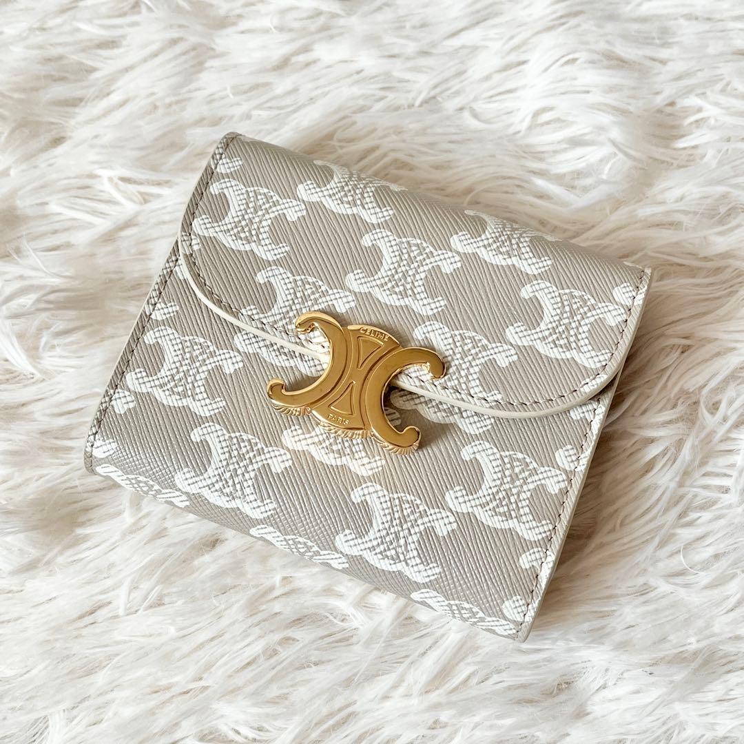 未使用✨CELINE セリーヌ トリオンフ スモールフォレット　三つ折り財布