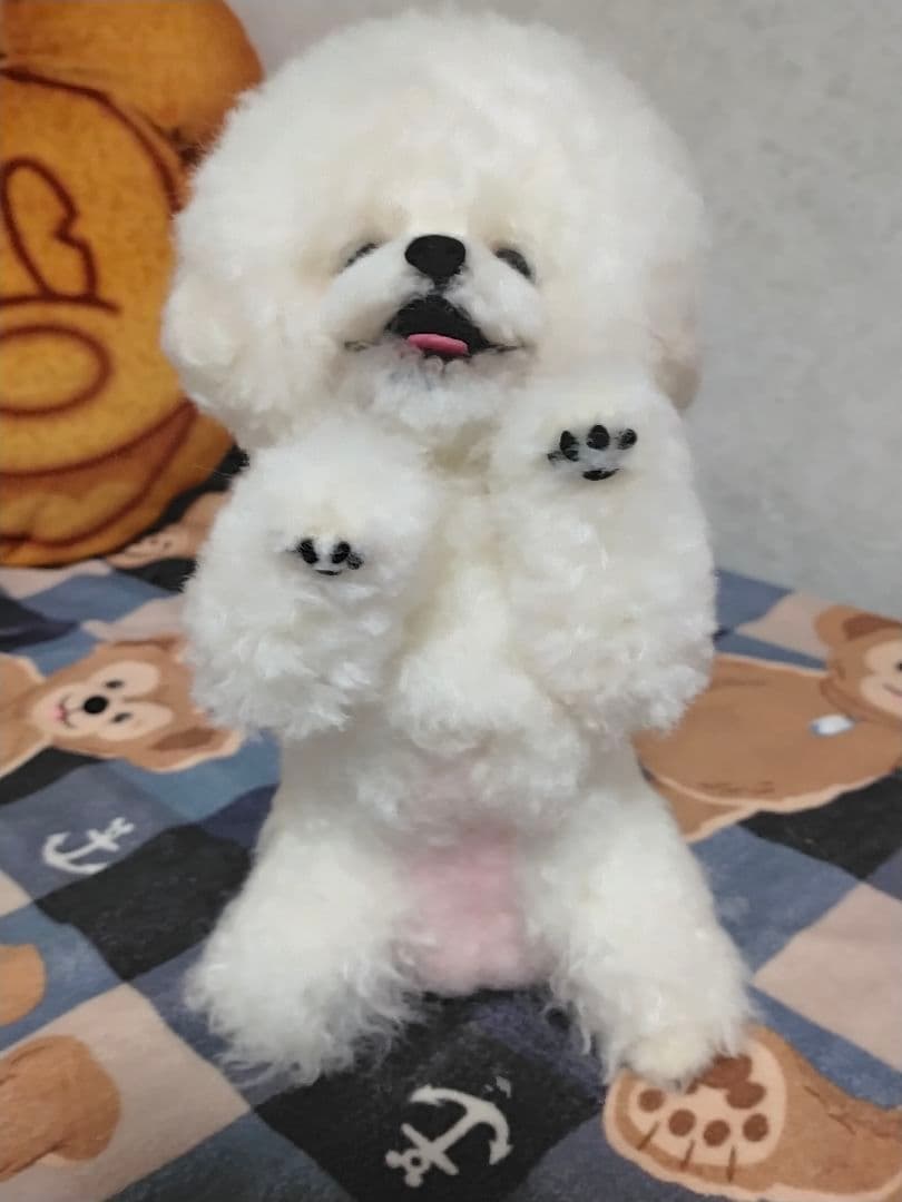 渡邉真由美♡招きワンコちょうだいポーズ。