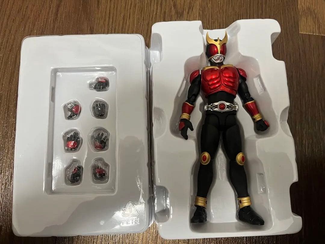 真骨彫　仮面ライダークウガ 4フォームセット