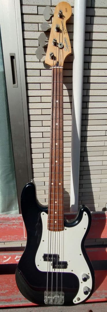 スクワイア Silverシリーズ Fender プレジションベース　JAPAN