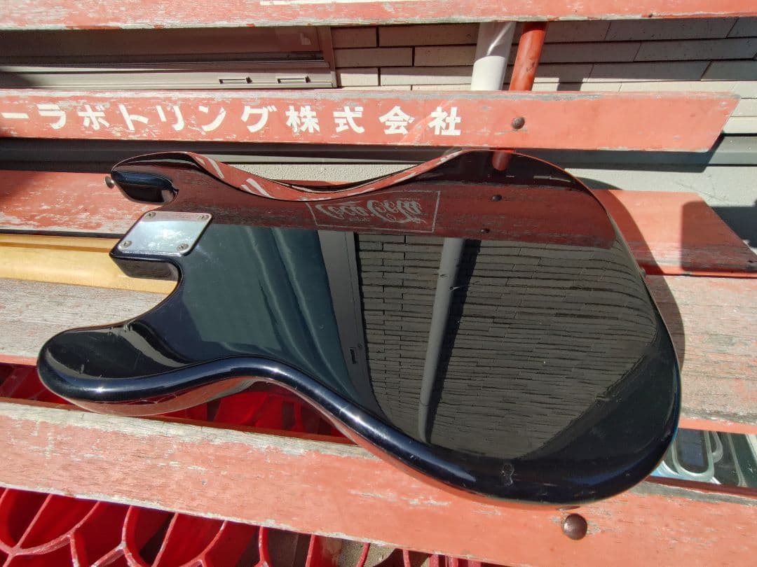 スクワイア Silverシリーズ Fender プレジションベース　JAPAN