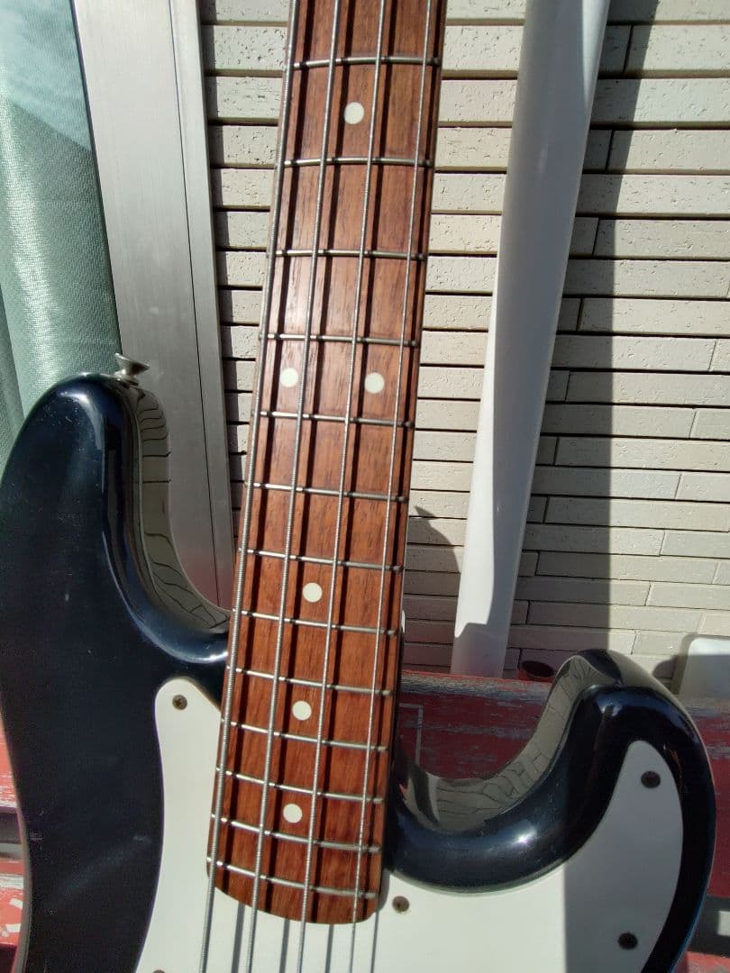 スクワイア Silverシリーズ Fender プレジションベース　JAPAN