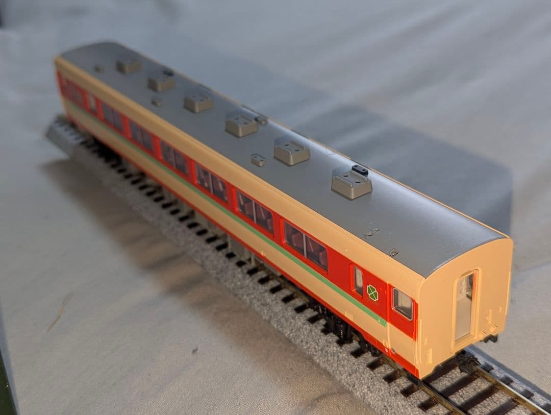 KATO　キロ28　HO　1-602　　ディーゼル急行グリーン車