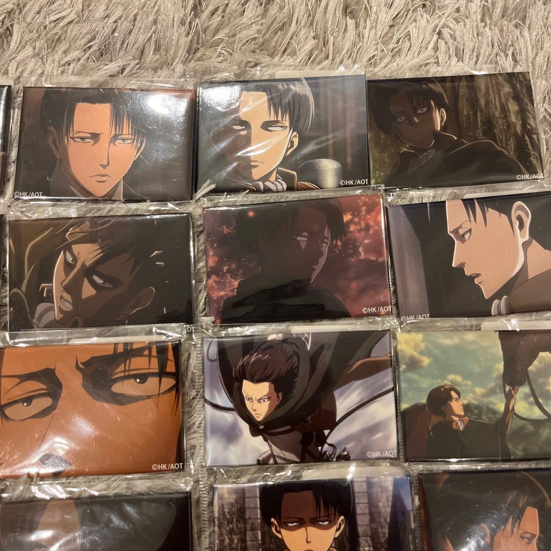 [単品可] 進撃の巨人　百景　リヴァイ　缶バッジ　単品1つ1000円