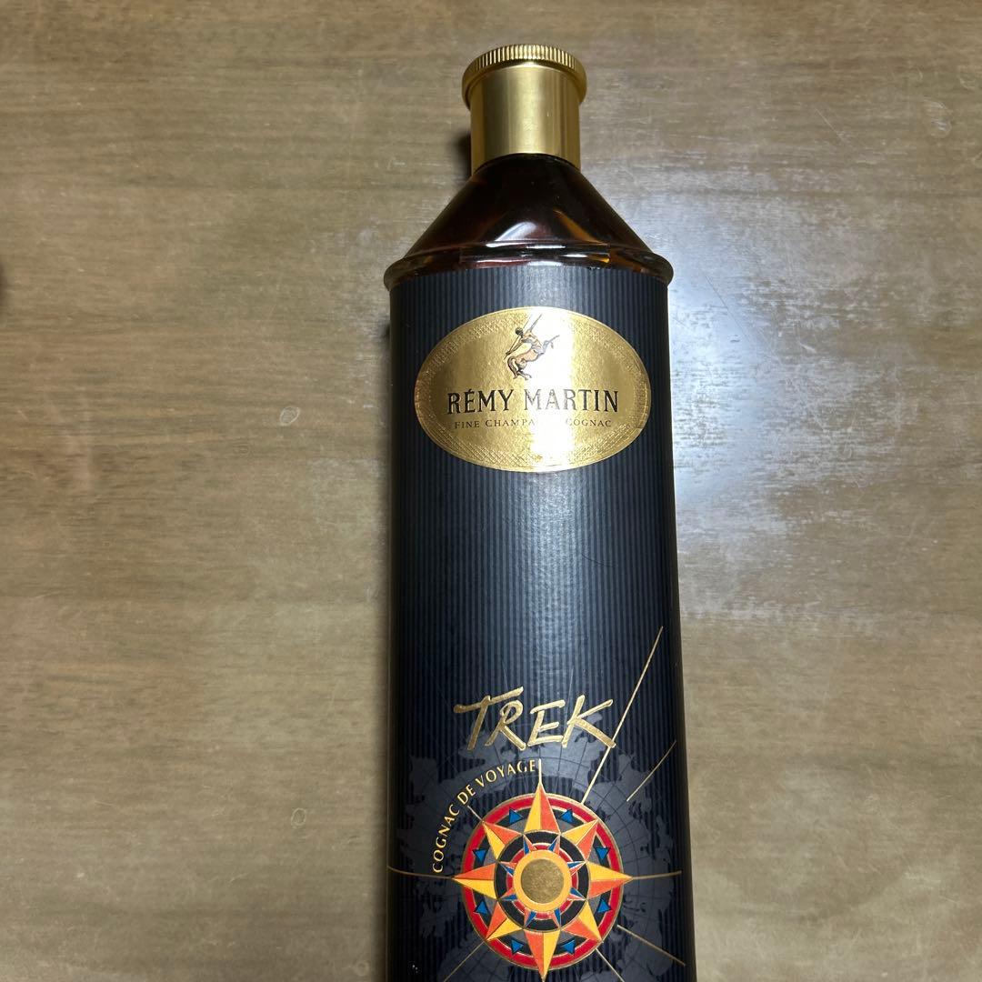 22金仕上げコニャック カミユブランデーおまけでREMY MARTIN TREK