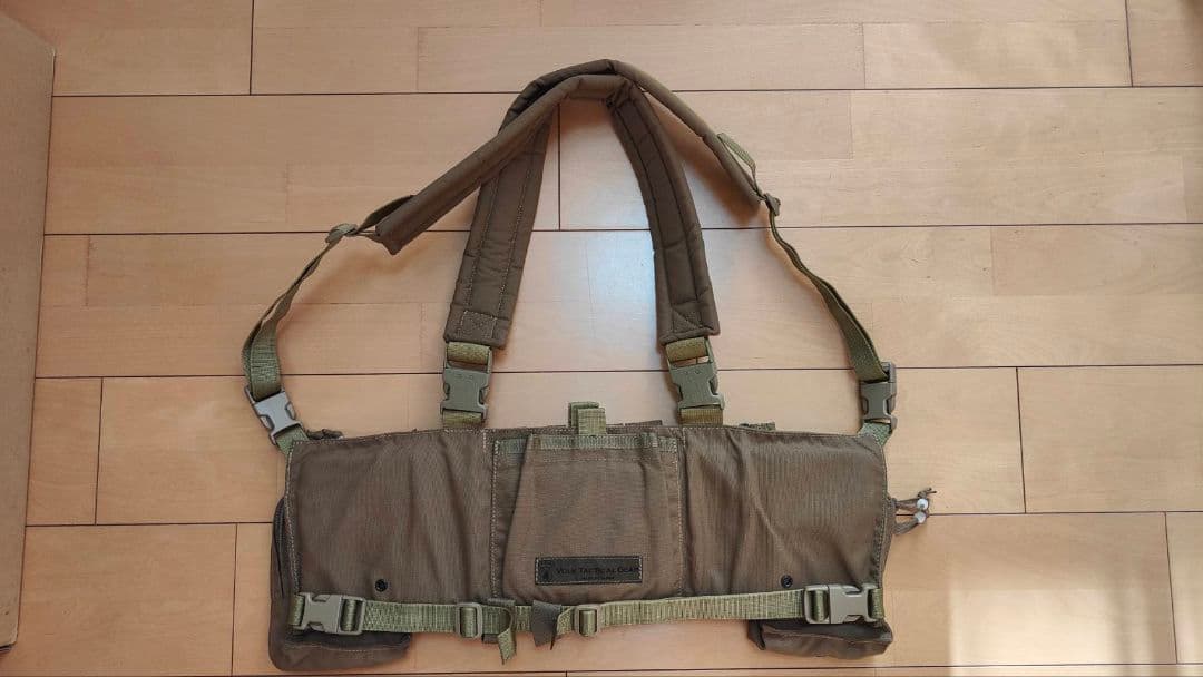 VOLK TACTICAL GEAR ブラウンタクティカルベスト
