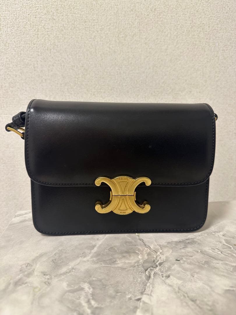 koro  CELINE ブラック ショルダーバッグ
