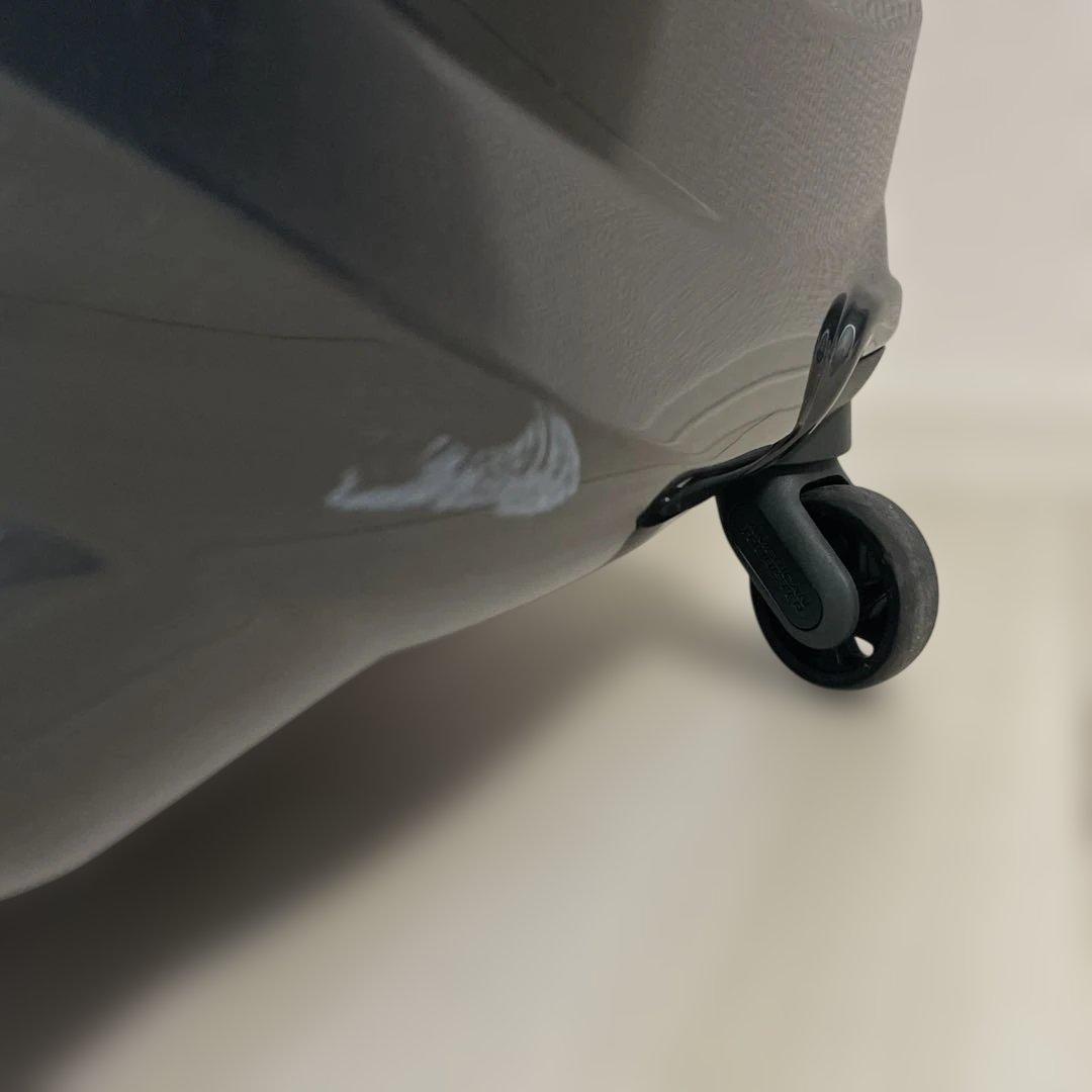 おはよ〜 AMERICAN TOURISTER -SPINNER 約97L