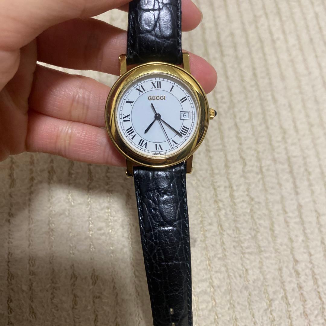 GUCCI 時計7200L ゴールド