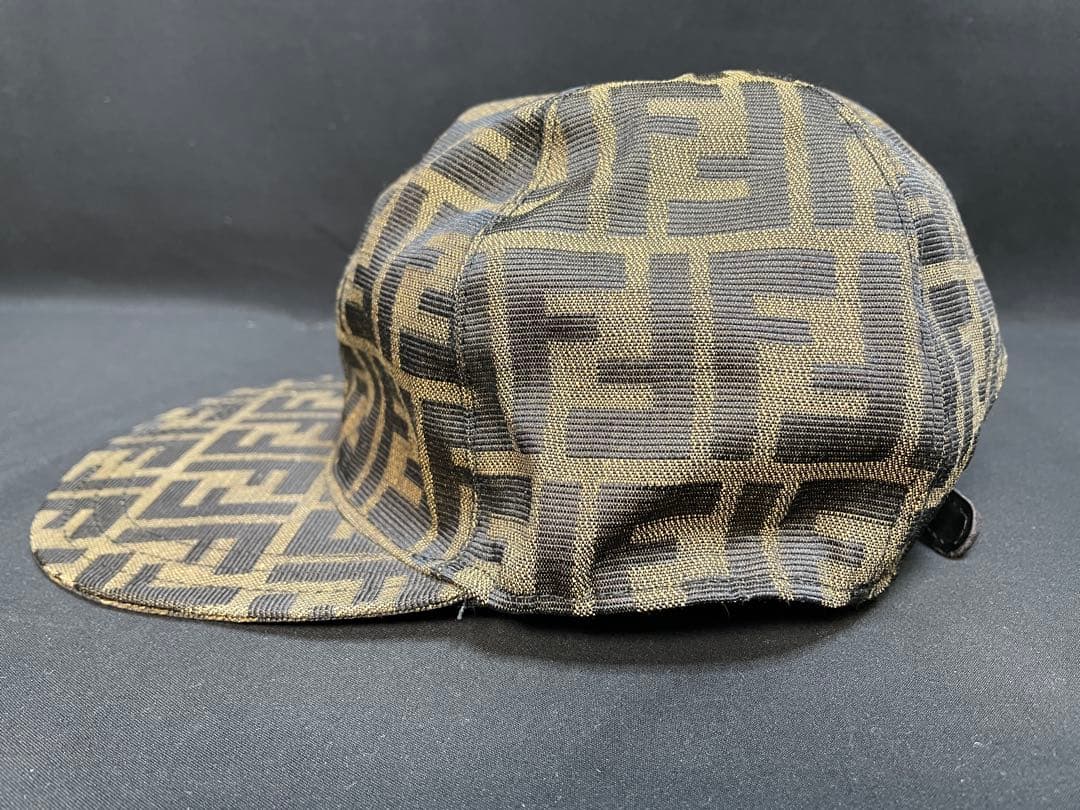 FENDI ズッカ柄　ロゴパターン キャップ　1401