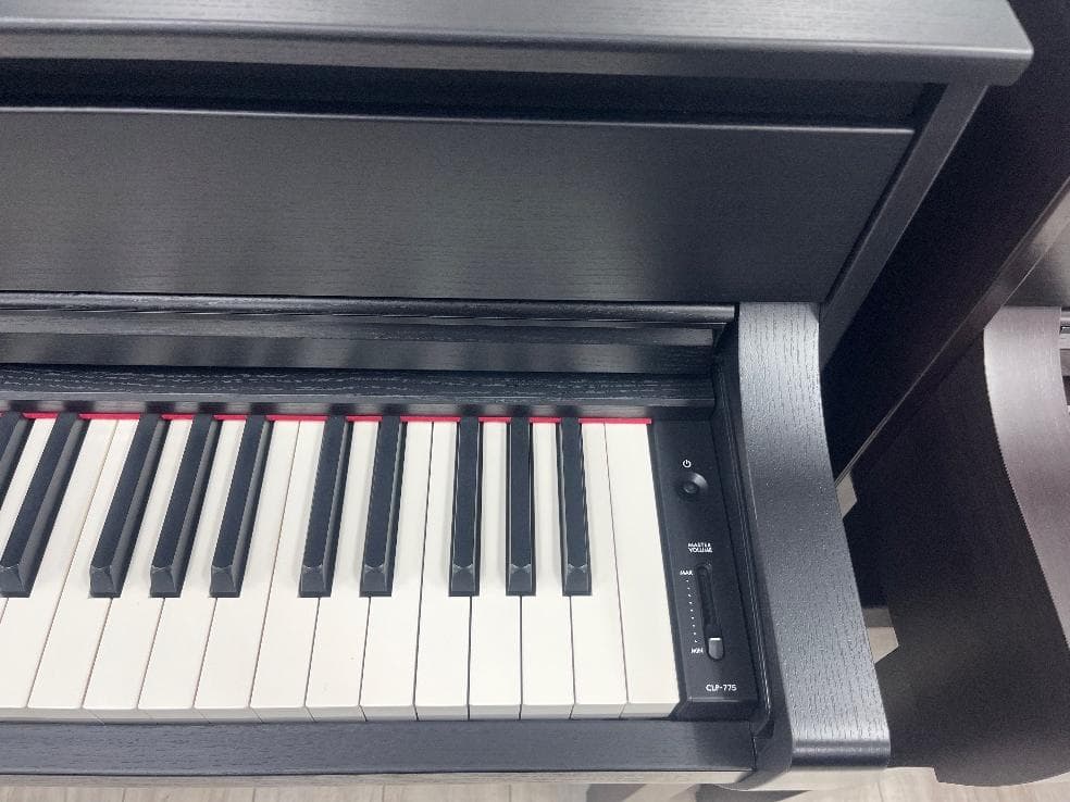 ★75597【電子ピアノ】YAMAHA　CLP775B　20年製