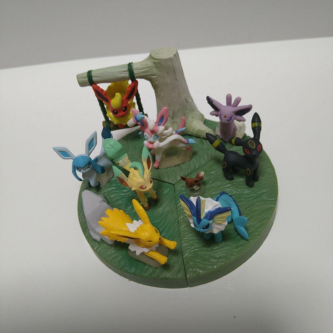 【匿名配送】立体ポケモン図鑑BW MOVIE 16th ver イーブイフレンズ