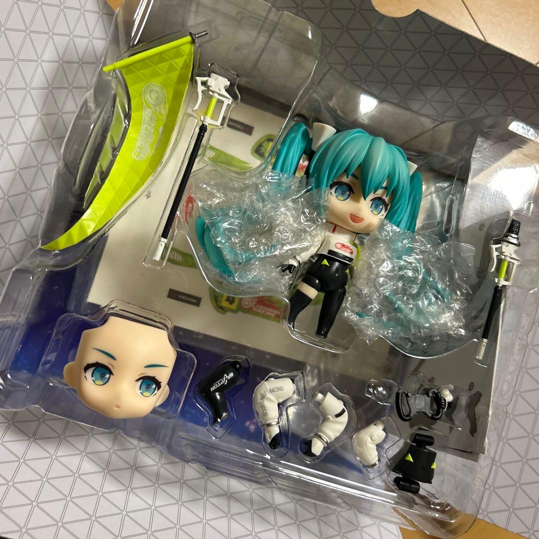【即購入ok!!】ねんどろいど 初音ミク レーシングミク 2022Ver.